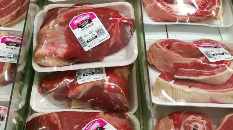 A partir de mañana comienzan a regir los precios en cortes navideños