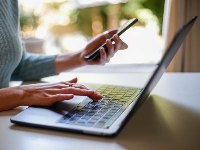 A partir del 1 de enero se implementan los aumentos en telefonía e internet