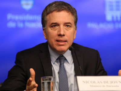 Dujovne calificó de "positivo" el acuerdo con FMI