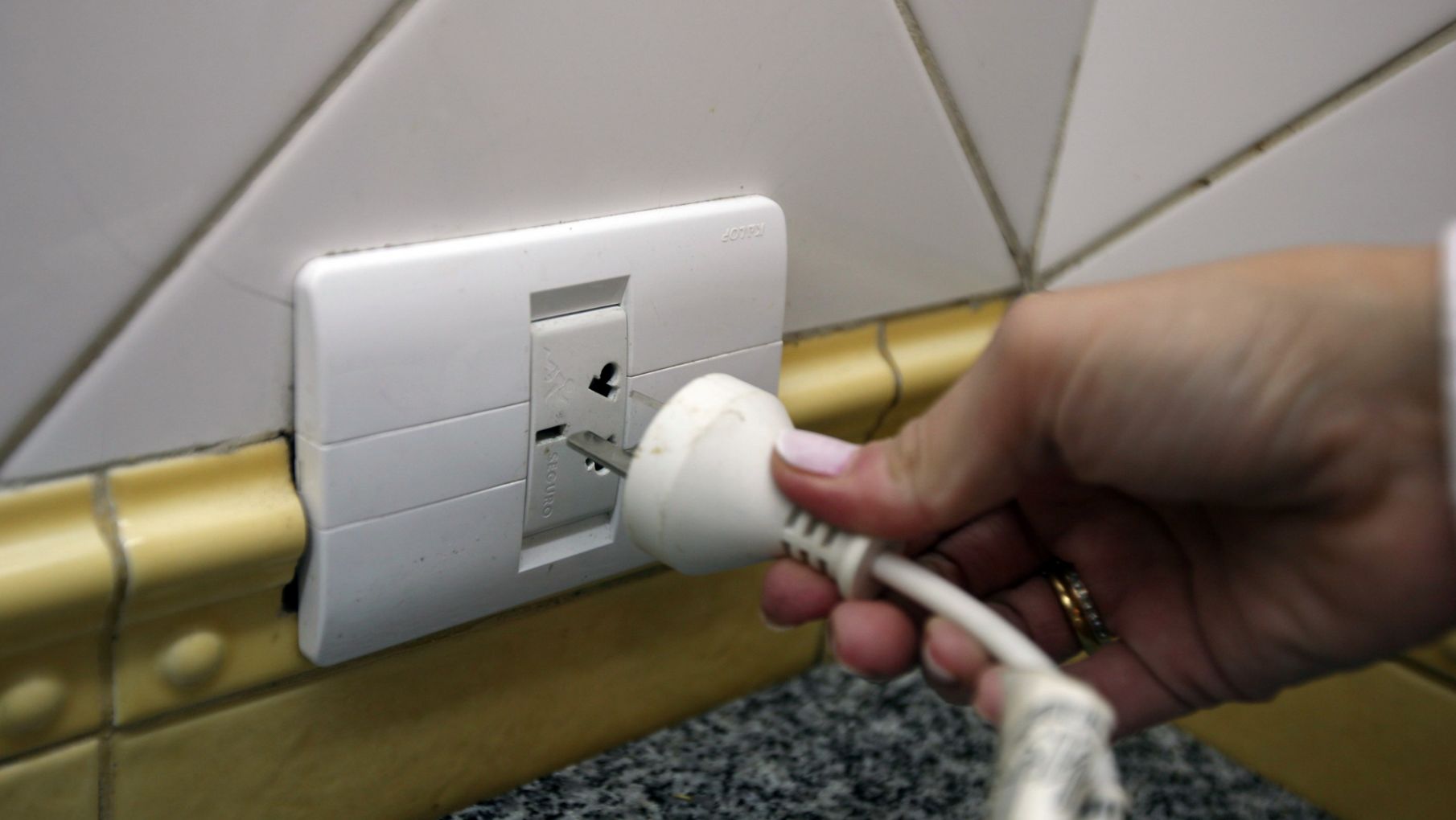 Comienza la suba en las tarifas de luz de hasta un 20%