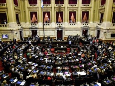 Preparaciones en el Senado para recibir el acuerdo con el FMI