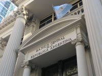 Hoy se reúne el Directorio del BCRA y hay expectativa por la suba de la tasa de interés