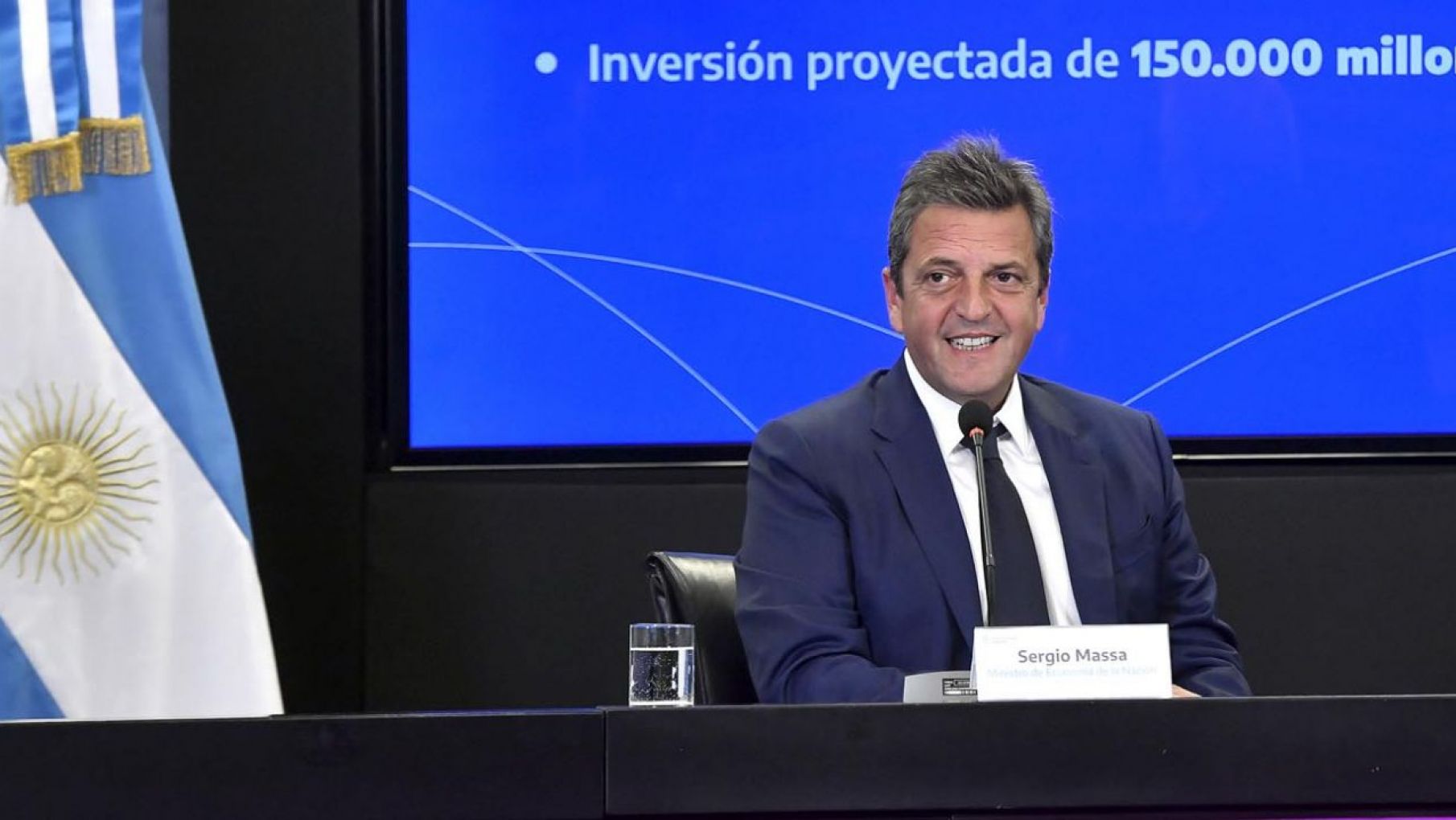 Massa anunció la recompra de bonos globales por más de 1.000 millones de dólares