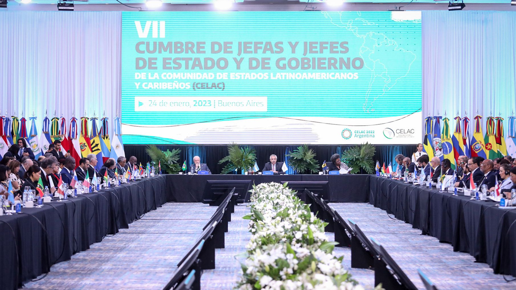 CELAC: las 33 naciones acordaron un documento con cien puntos