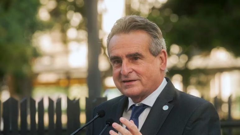 El nuevo jefe de Gabinete Agustín Rossi asumirá pasado mañana