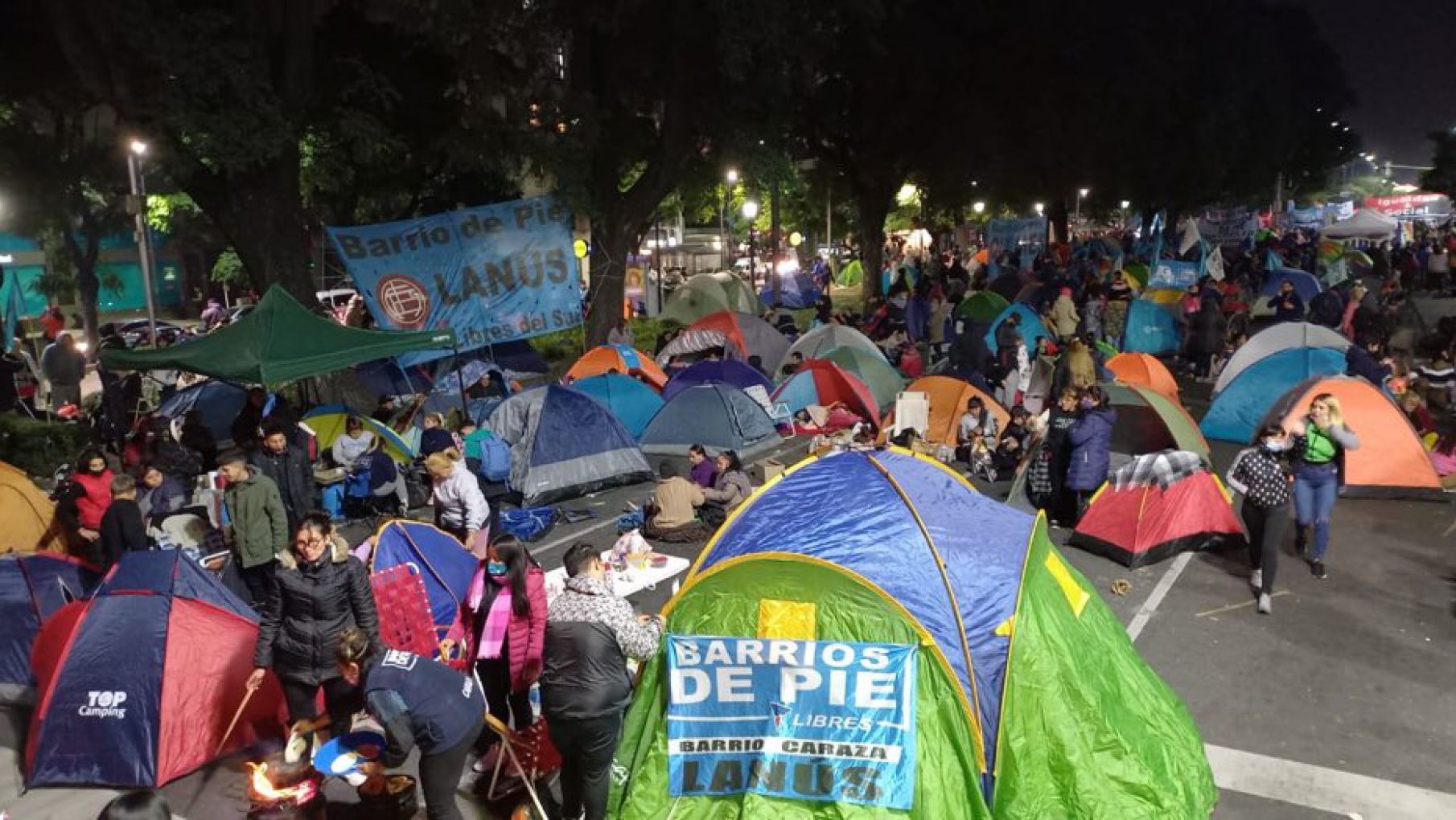La Unidad Piquetera llevó adelante un acampe en la 9 de julio