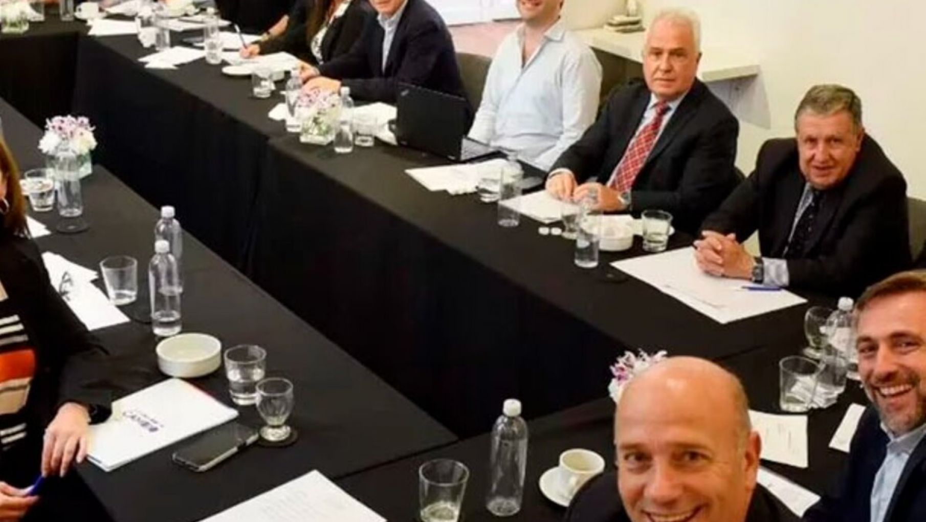 La oposición criticó al nuevo canje de títulos y lo tildaron como "una operación ruinosa para el Estado"