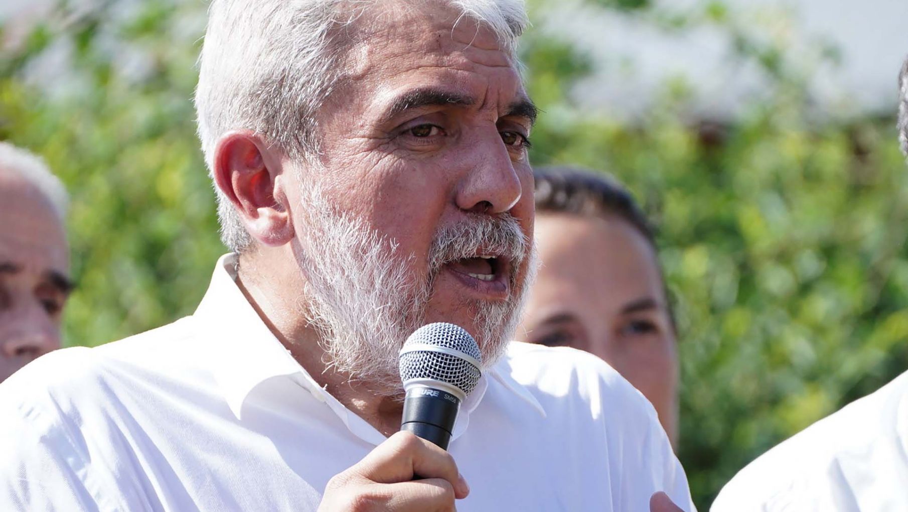 Aníbal Fernández afirmó hoy que le "importan un carajo las críticas" sobre la escalada narco