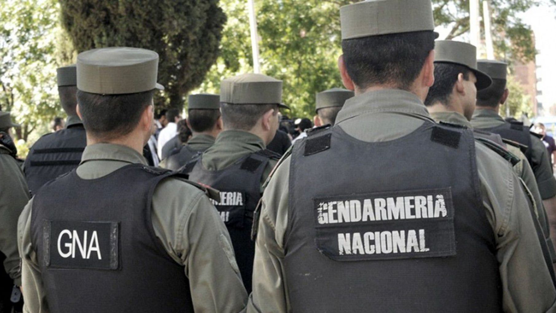 Gendarmería y Policía Federal ya patrullan los barrios