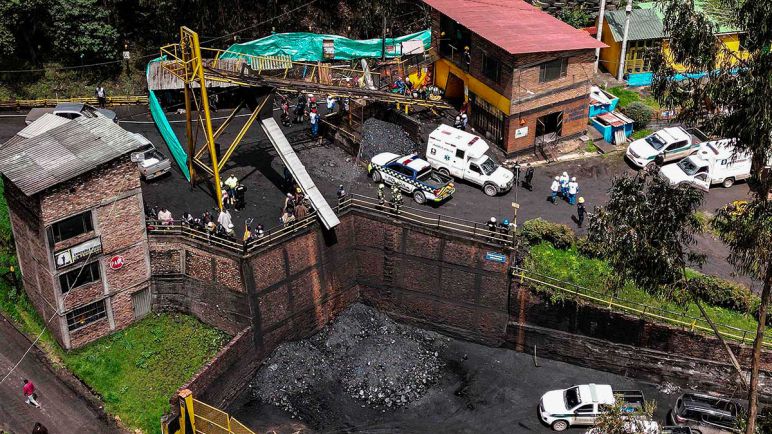 21 muertos en una explosión de una mina en Colombia