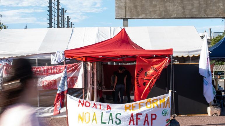 Paro general en Uruguay por el rechazo a la reforma jubilatoria de Lacalle Pou