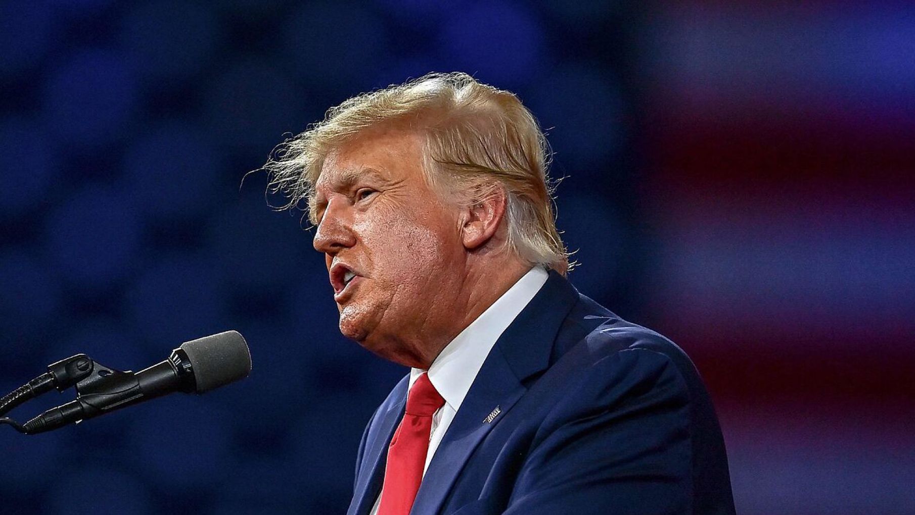 Reportan que Donald Trump enfrentará 34 cargos