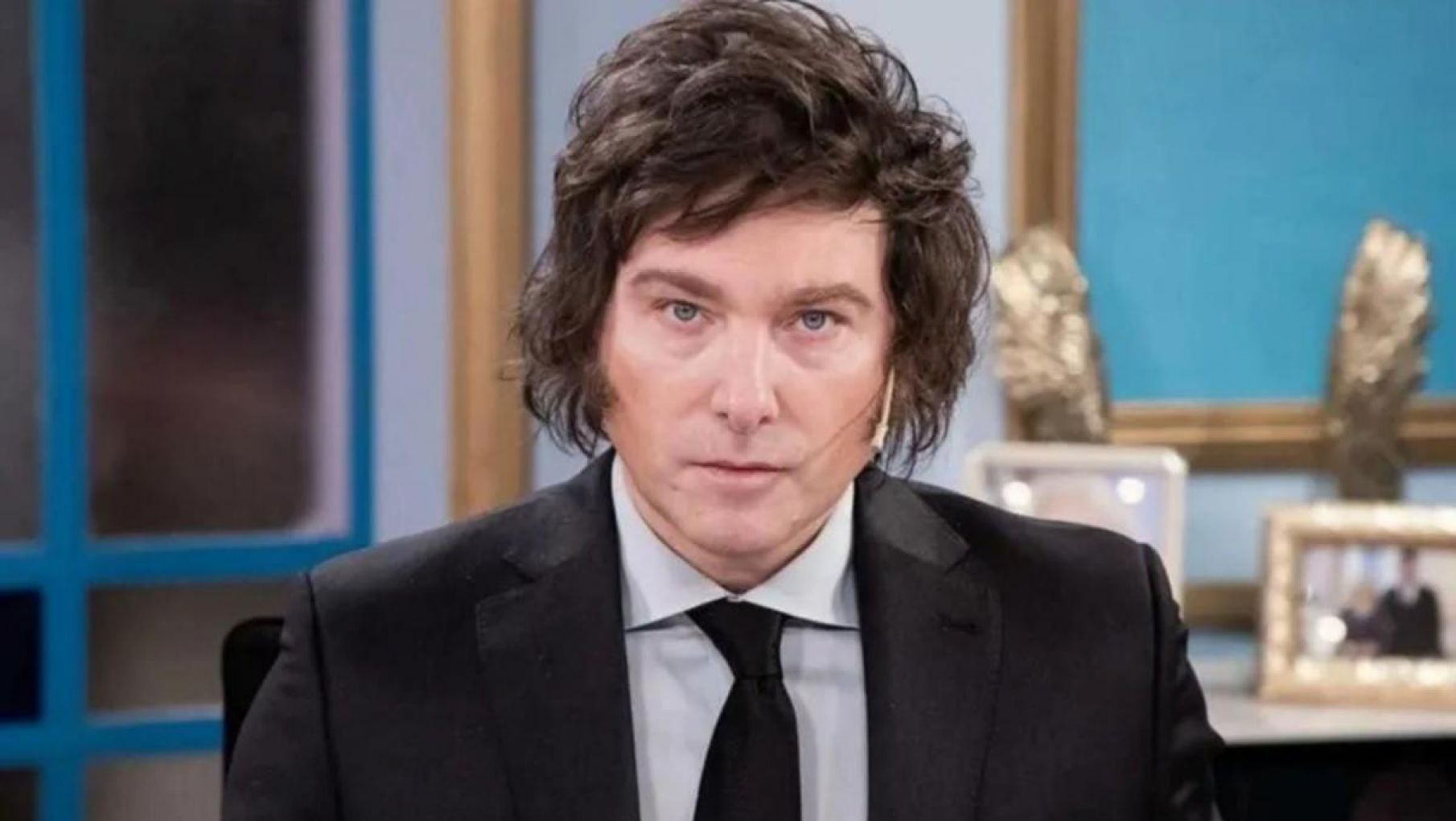 Javier Milei pretende "dolarizar" la economía y prometió eliminar las retenciones al campo