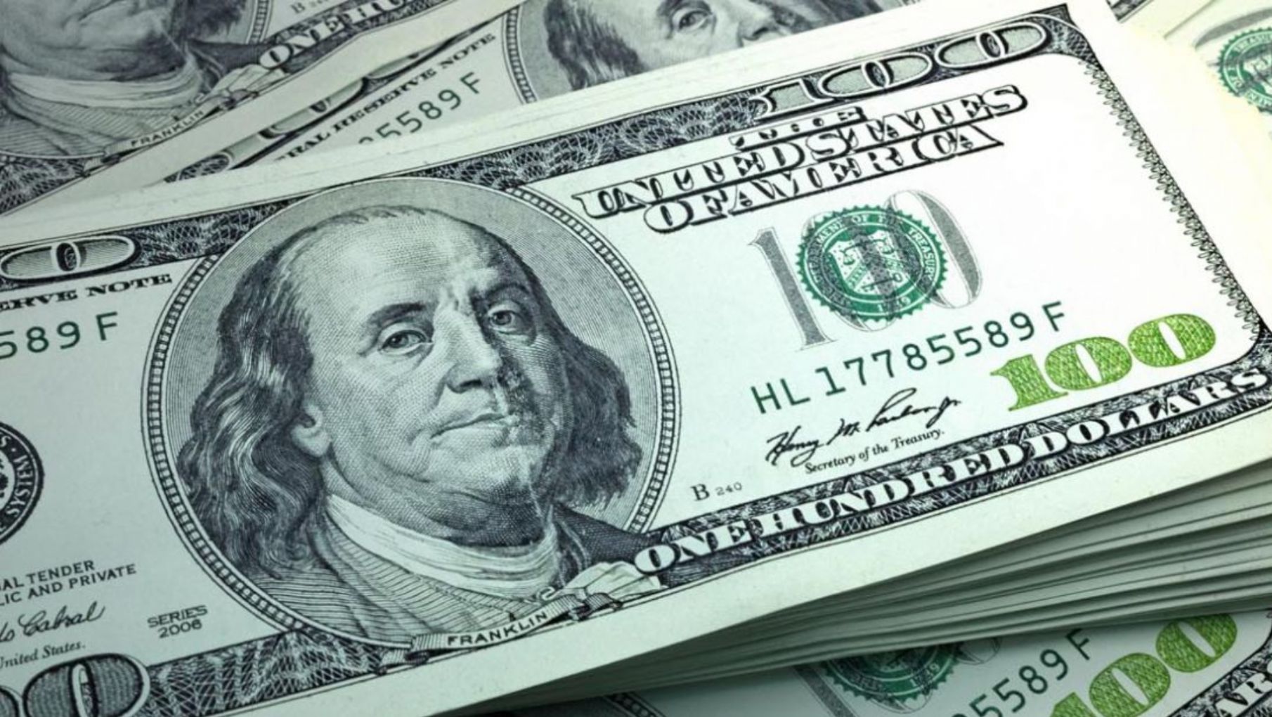 El dólar blue mantiene una fuerte tendencia alcista por un total de $465