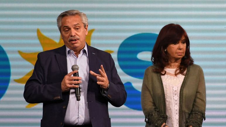 25 de mayo: Cristina Kirchner en Plaza de mayo y Alberto Fernández en Tedeum