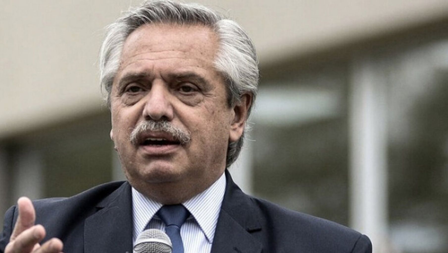 Alberto Fernández aseguró que en su Gobierno "ninguno se va más enriquecido"