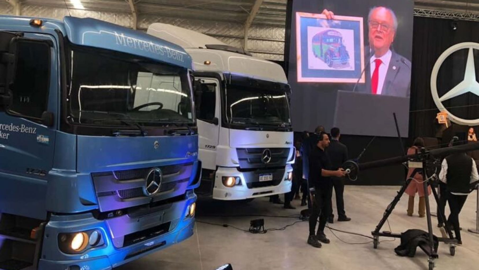 Mercedes-Benz construirá un nuevo centro logístico en su predio de Zárate