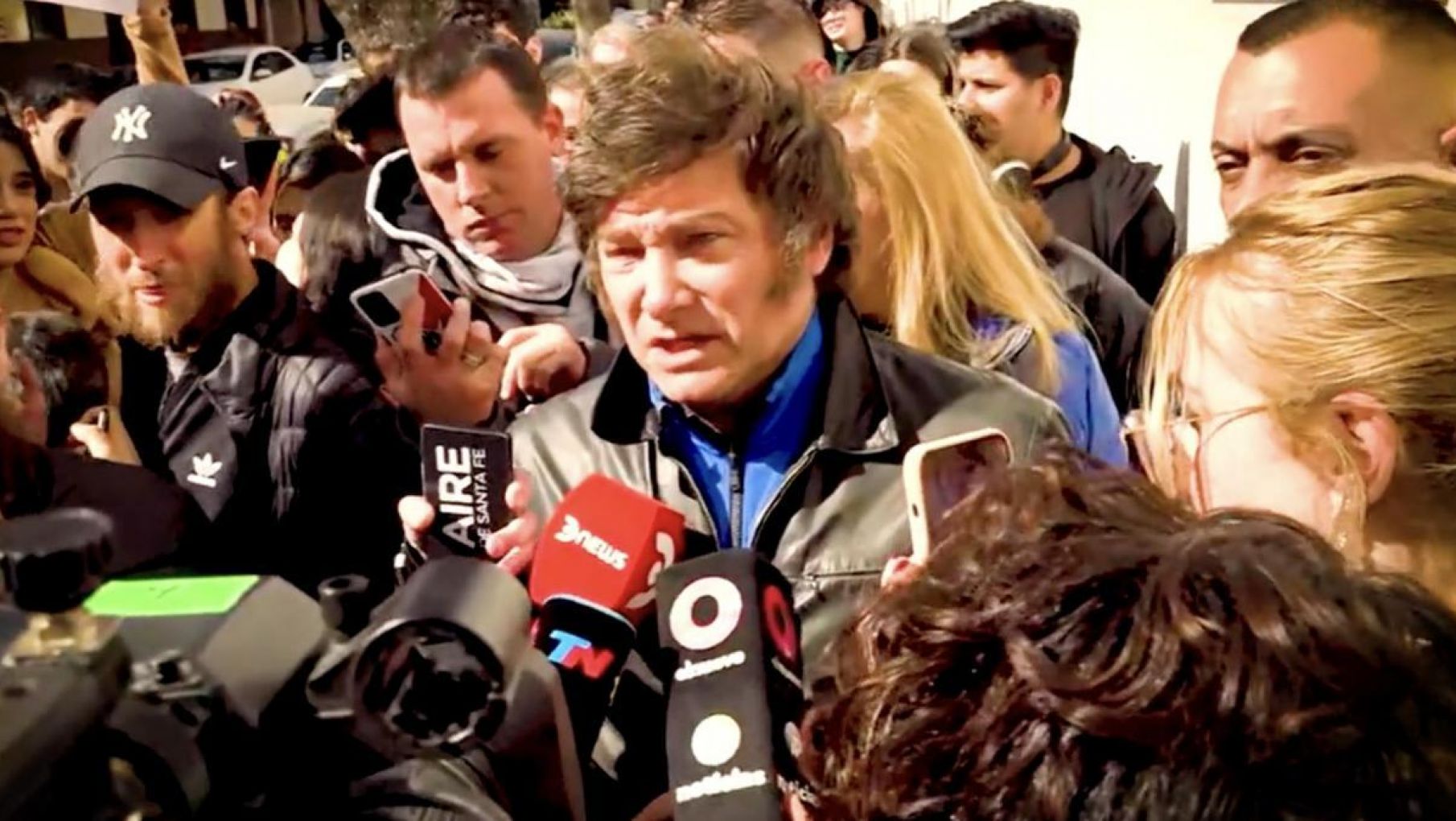 Javier Milei denunció el intento de robo de boletas de su agrupación en el país