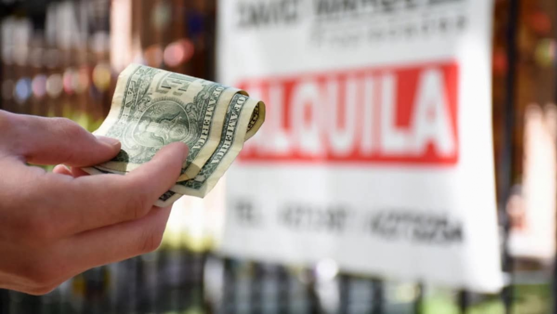 Alrededor del 70% de los departamentos en CABA se ofrecen en dólares