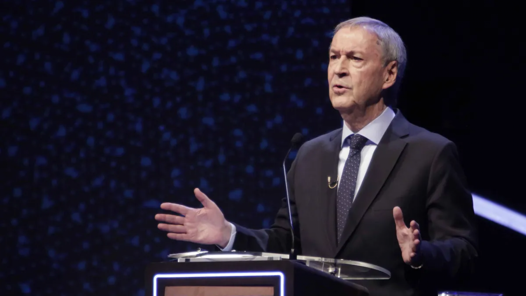 Massa celebró el anuncio del Mundial y Schiaretti ofreció el Kempes para la inauguración