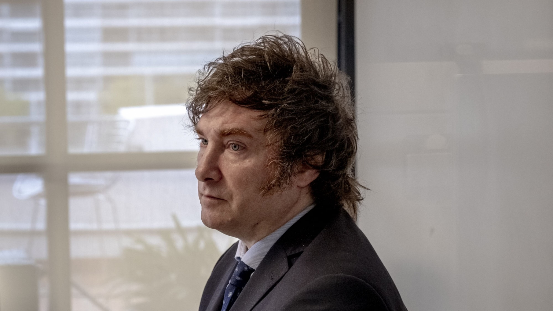 Milei aseguró que en las elecciones se dieron "irregularidades" que "ponen en duda el resultado"