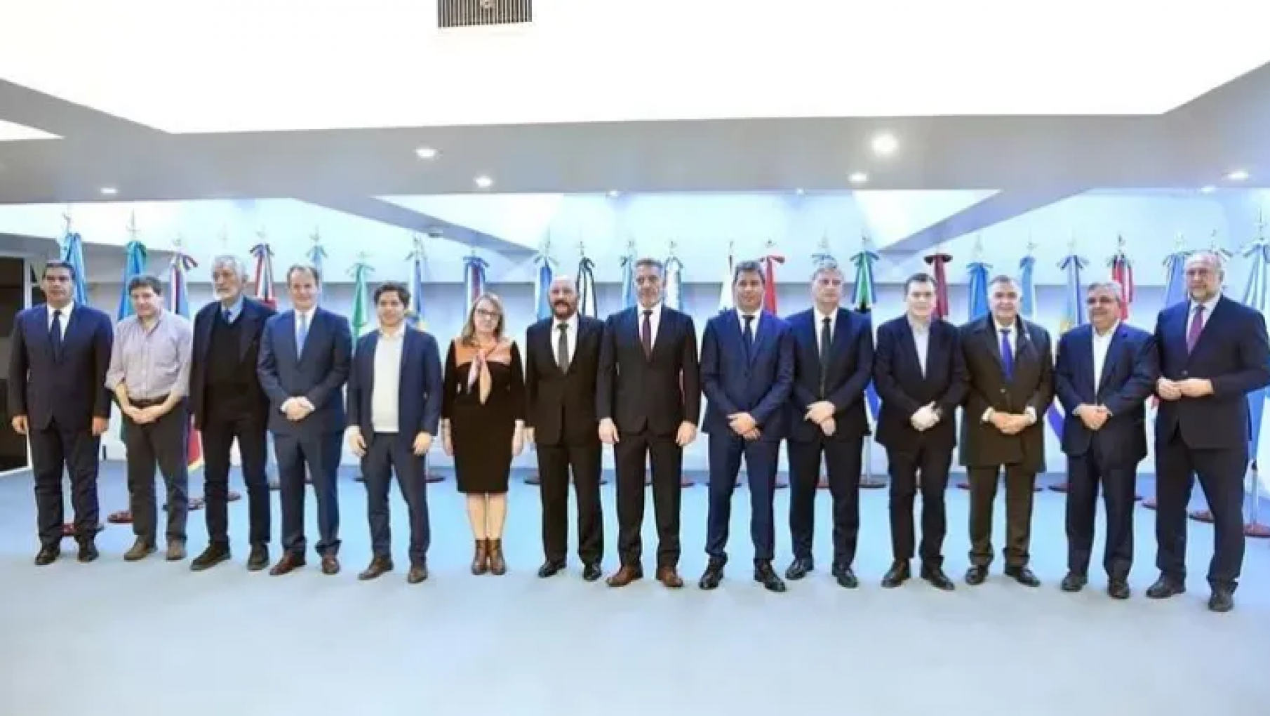 Con el pago del aguinaldo en la mira, hubo cumbre de gobernadores Peronistas
