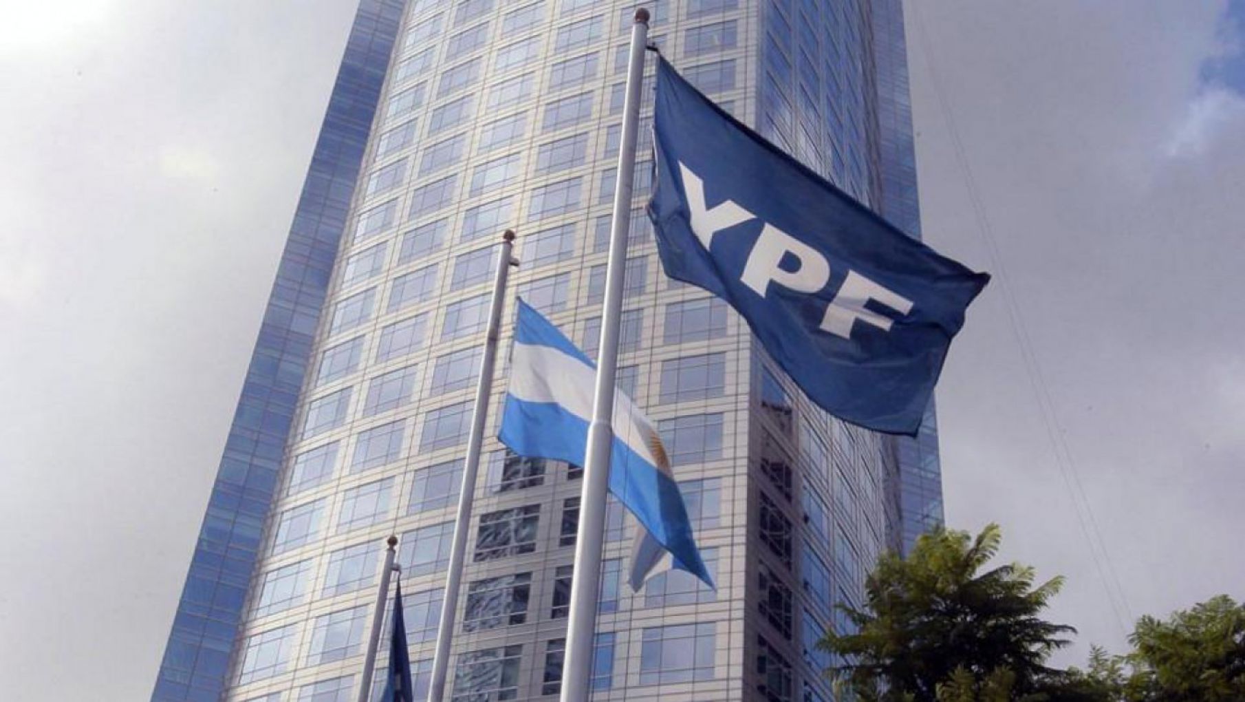 YPF: renunció hombre de la primera línea de La Cámpora