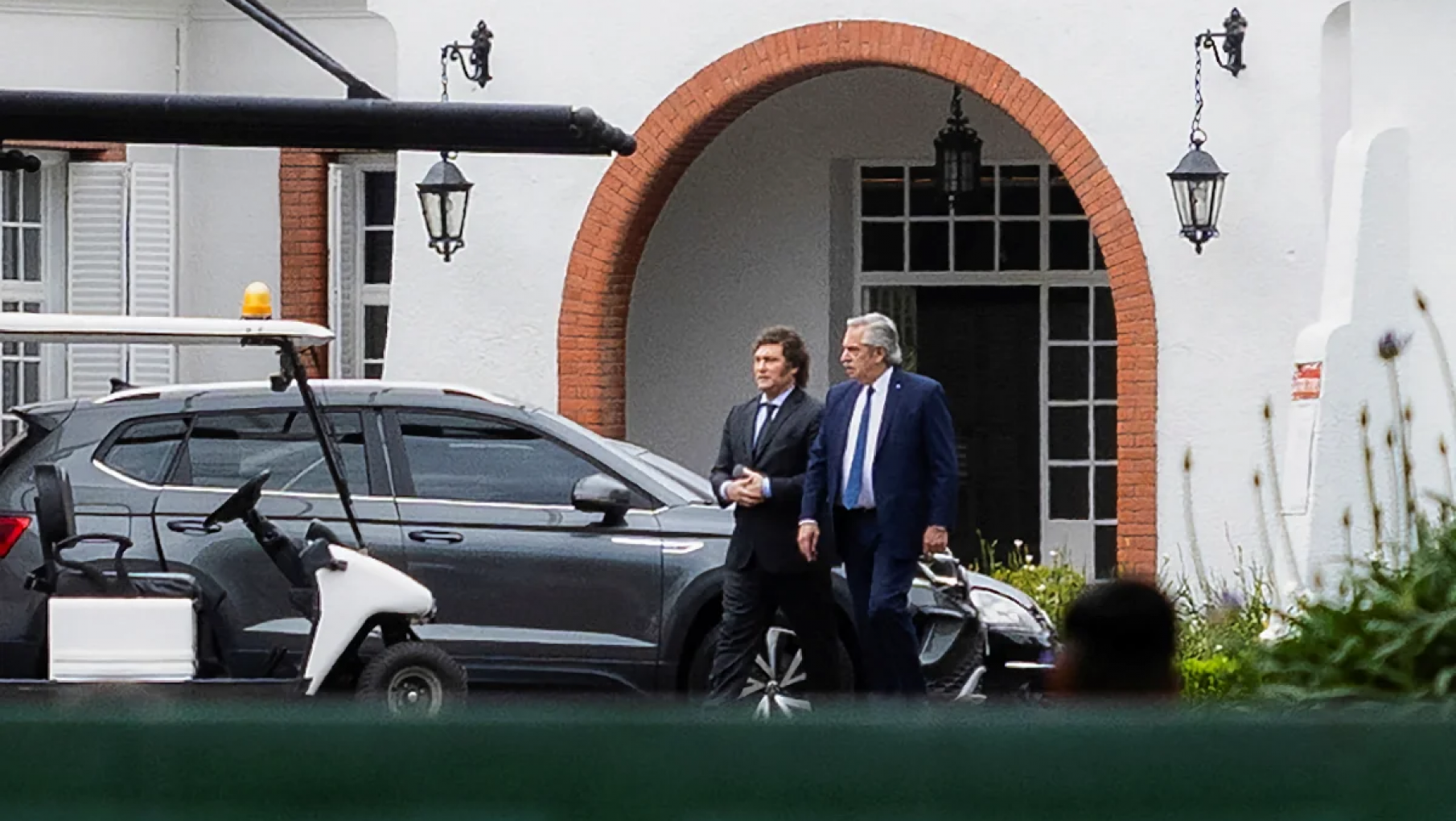 Cerraron por "inexistencia de delito" la denuncia de Fernández contra Milei