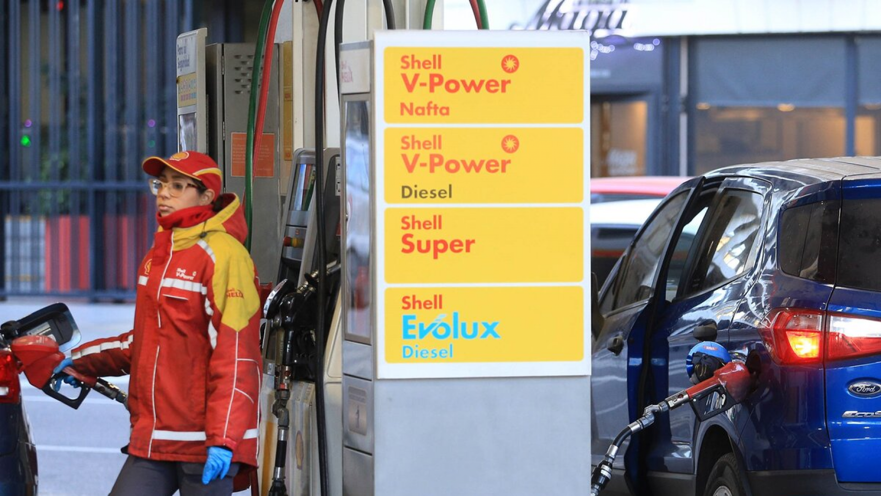 Combustibles: Shell aplicó un aumento del 15%