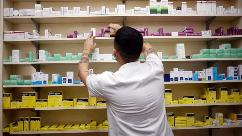 Farmacéuticas se concentrarán en Tribunales rechazando el DNU que desregula la economía