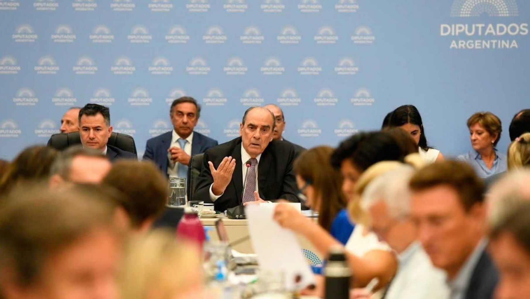 Ley Omnibus: el Gobierno destraba el apoyo opositor y se votará el jueves próximo