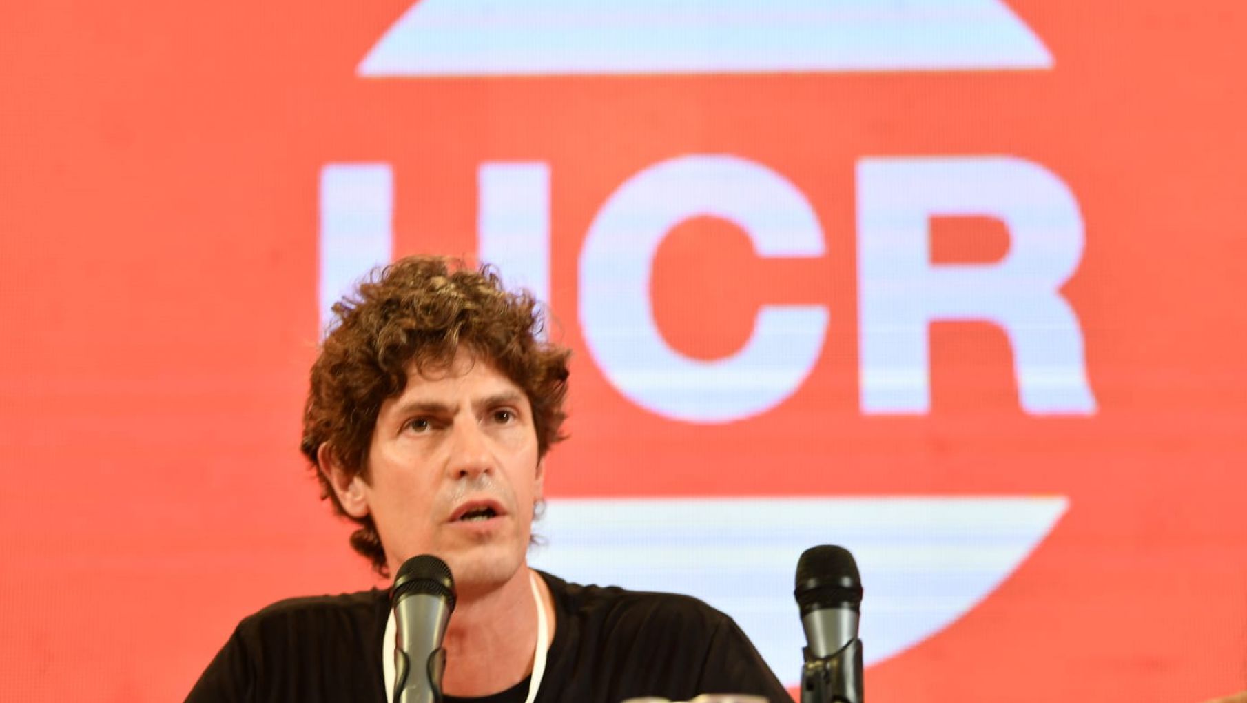 La UCR justificó su voto a favor de la Ley ómnibus: "Frenamos un nuevo ajuste a los jubilados"