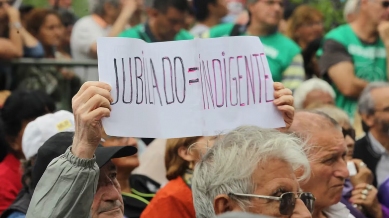 La Coalición Cívica presentó un proyecto para que las jubilaciones se actualicen de forma mensual por inflación