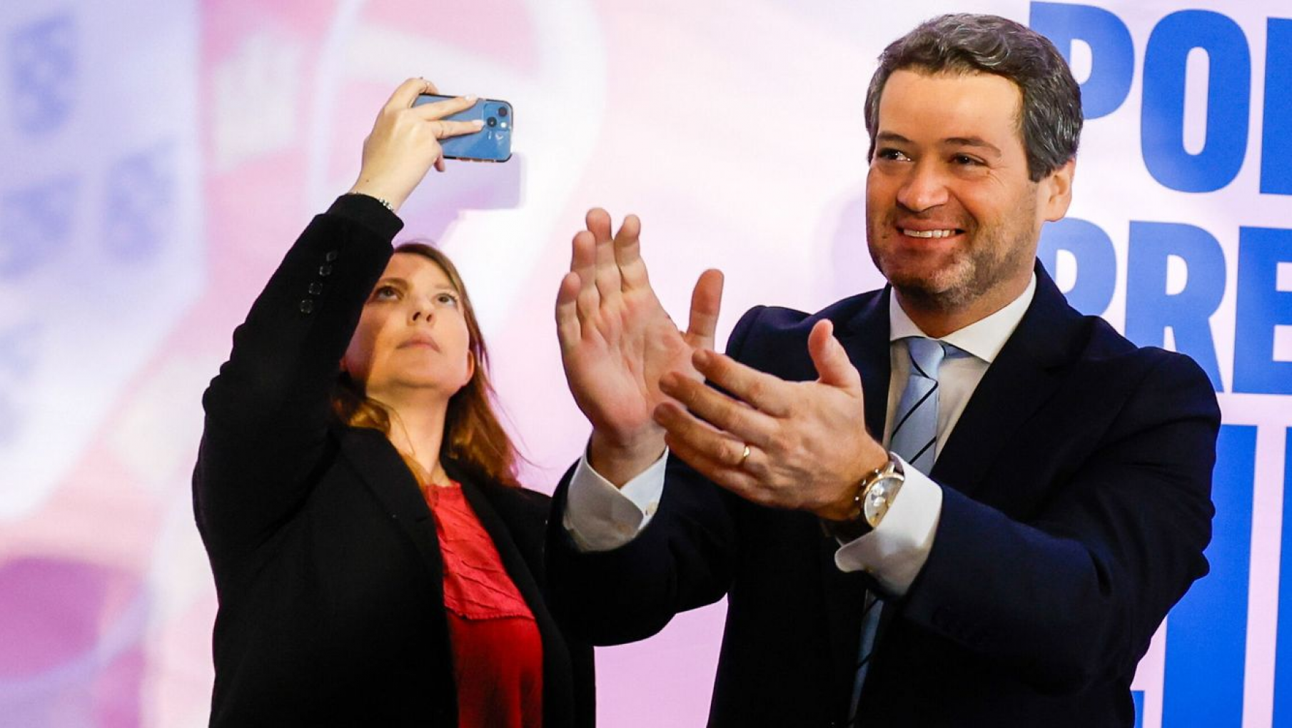 La Alianza Democratica (AD) de centro derecha desplazo al Socialismo en Portugal