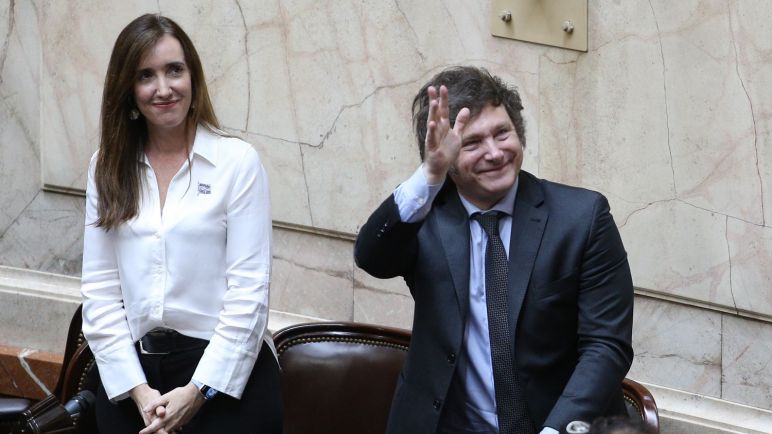 El Senado rechazó el DNU de Milei y crece la tensión con Villaruel