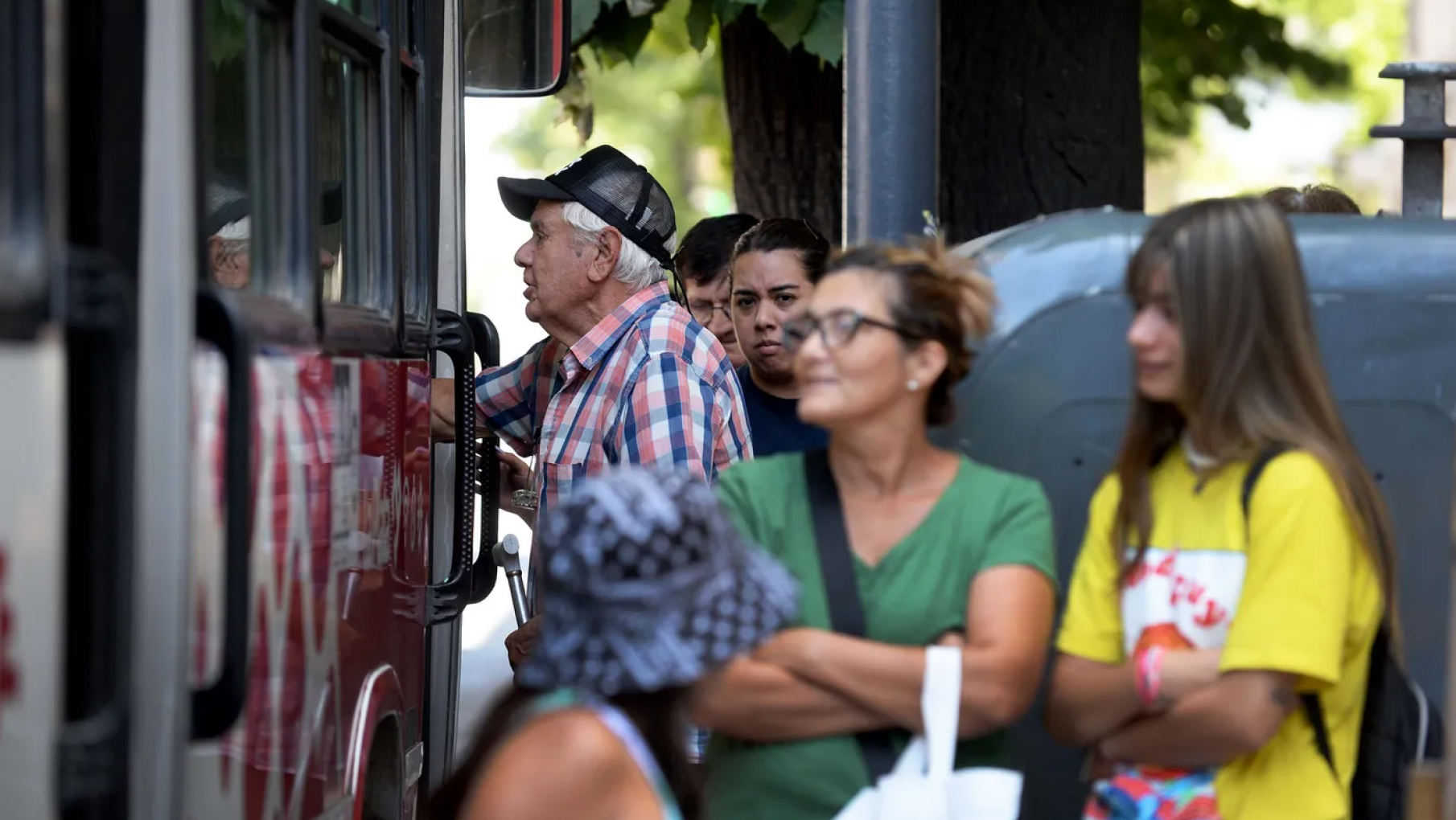 $ 75.000 gasta una familia en AMBA por servicios