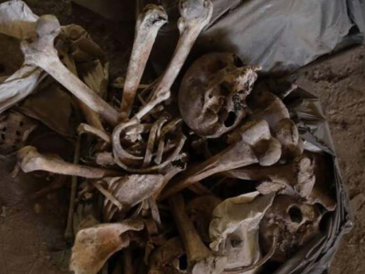 Logran identificar 150 cadáveres del hallazgo en el Cementerio de La Plata