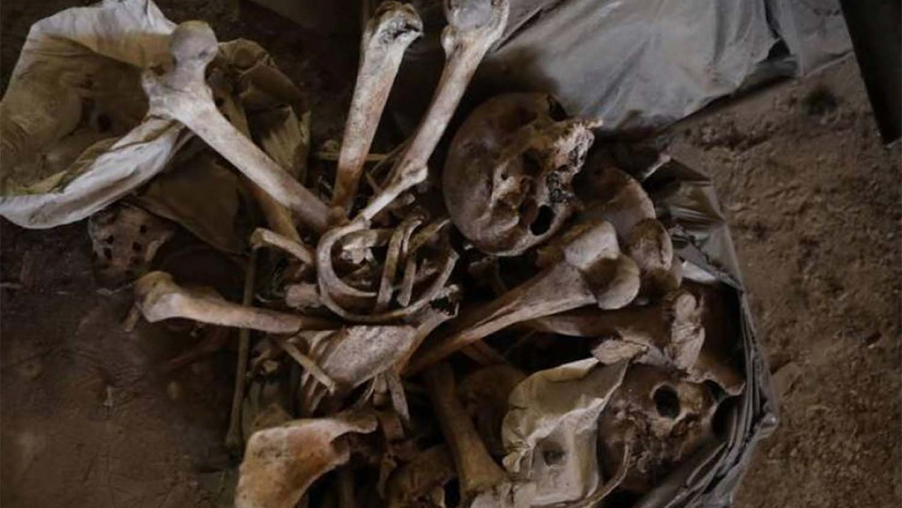 Logran identificar 150 cadáveres del hallazgo en el Cementerio de La Plata