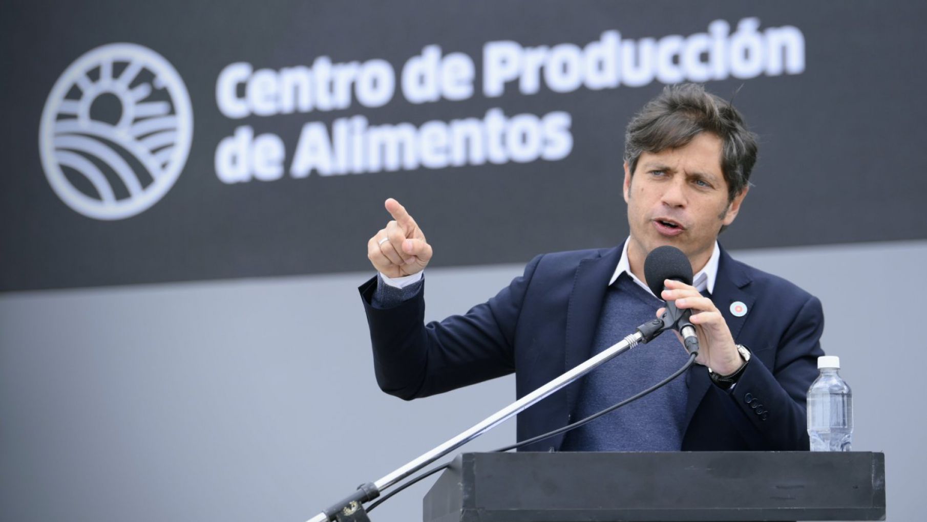 Kicillof reinvidica el rol del Estado inaugurando obras