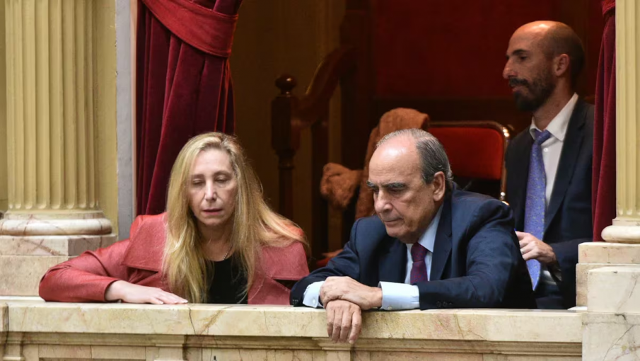 Ley Bases: el Gobierno calcula un piso de 38 votos en el Senado y contempla la posible vuelta a Diputados