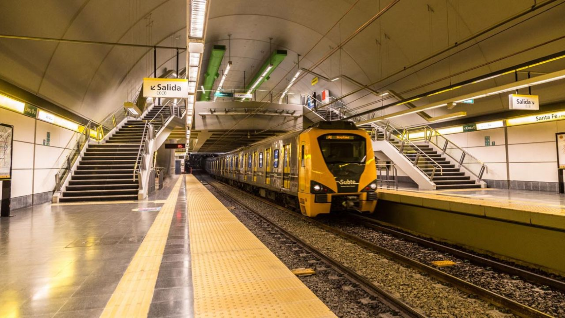 Mediante una medida "precautelar", una Jueza suspendió el aumento en los subtes