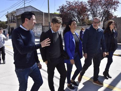 Tras el desdoblamiento, Kicillof sigue de campaña en territorio bonaerense