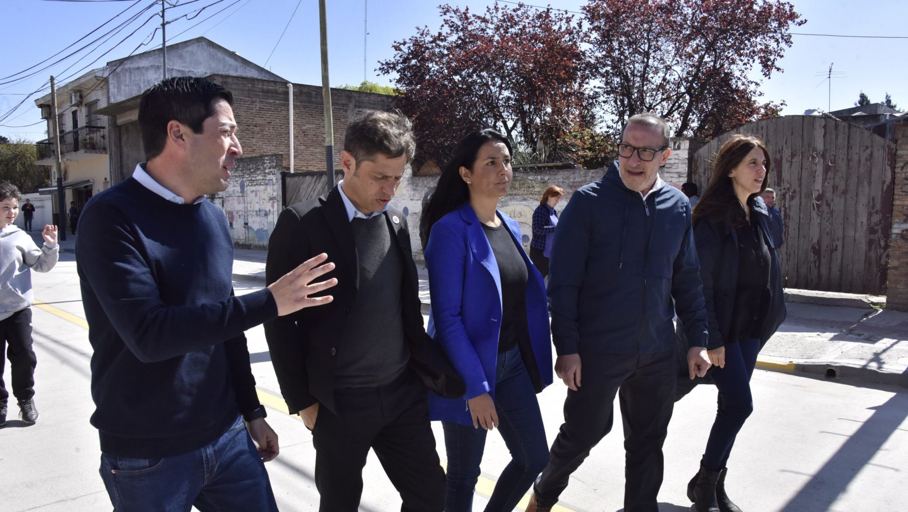 Tras el desdoblamiento, Kicillof sigue de campaña en territorio bonaerense