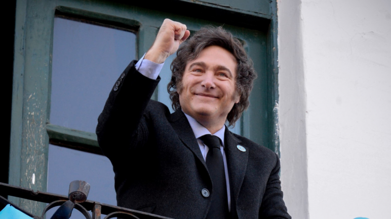 Milei visitará a deportistas que irán a los Juegos Olímpicos y pondrá en funciones a Sturzenegger