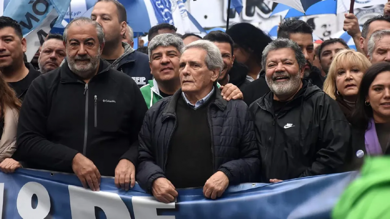 Después del pacto de Mayo el Gobierno se reúne con la CGT