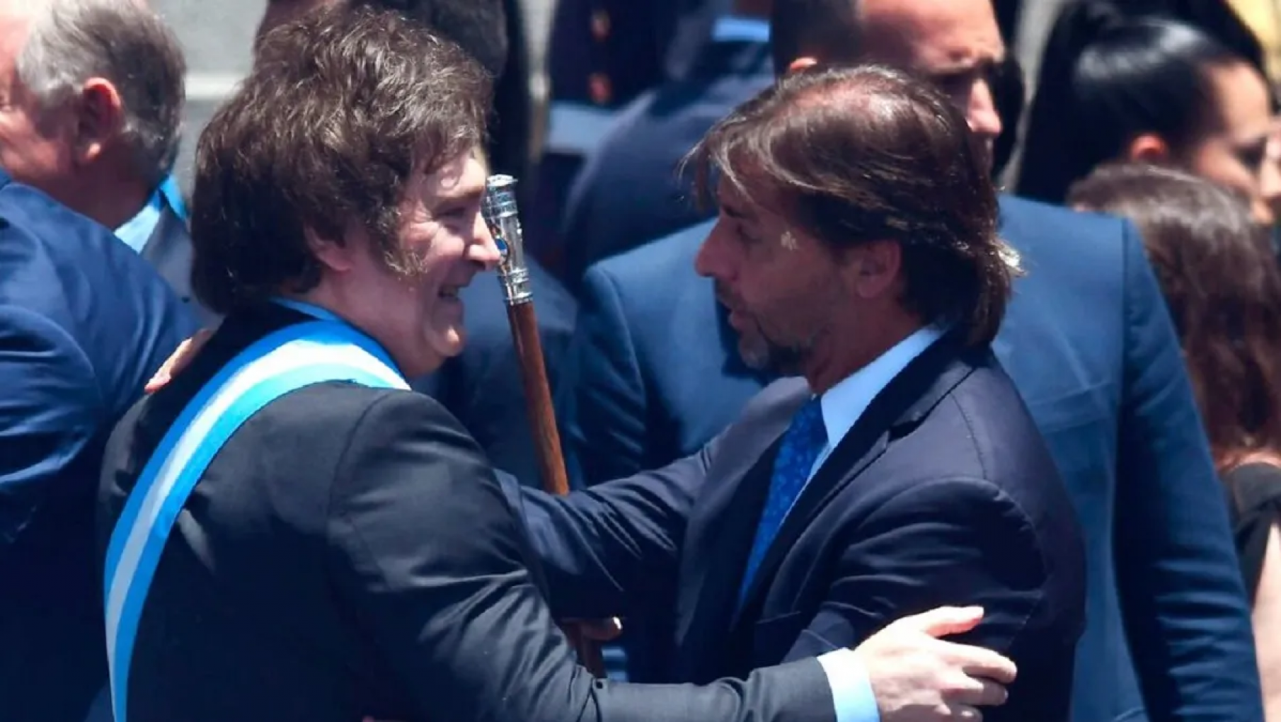 Milei recibe a Lacalle Pou a las 16 hs en la Casa Rosada