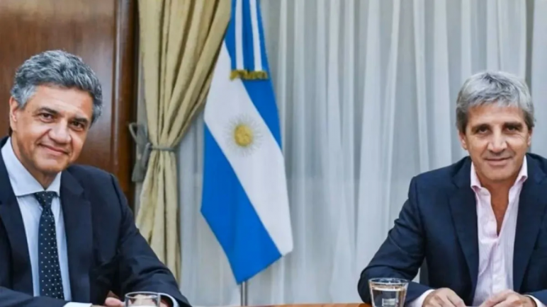 Para tratar de destrabar el tema coparticipación se reúnen Jorge Macri y Caputo