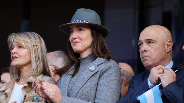 Villarruel aseguró que no le permitieron el ingreso a su equipo al acto con Milei en La Rural