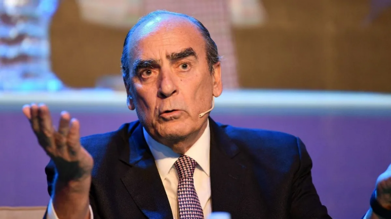 Francos brindará su informe a fines de agosto o septiembre en la Cámara de Diputados