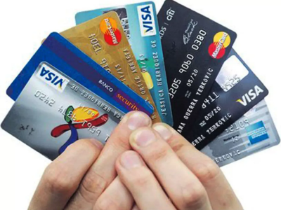 Es obigatorio cobrar con tarjeta en presencia del ciente